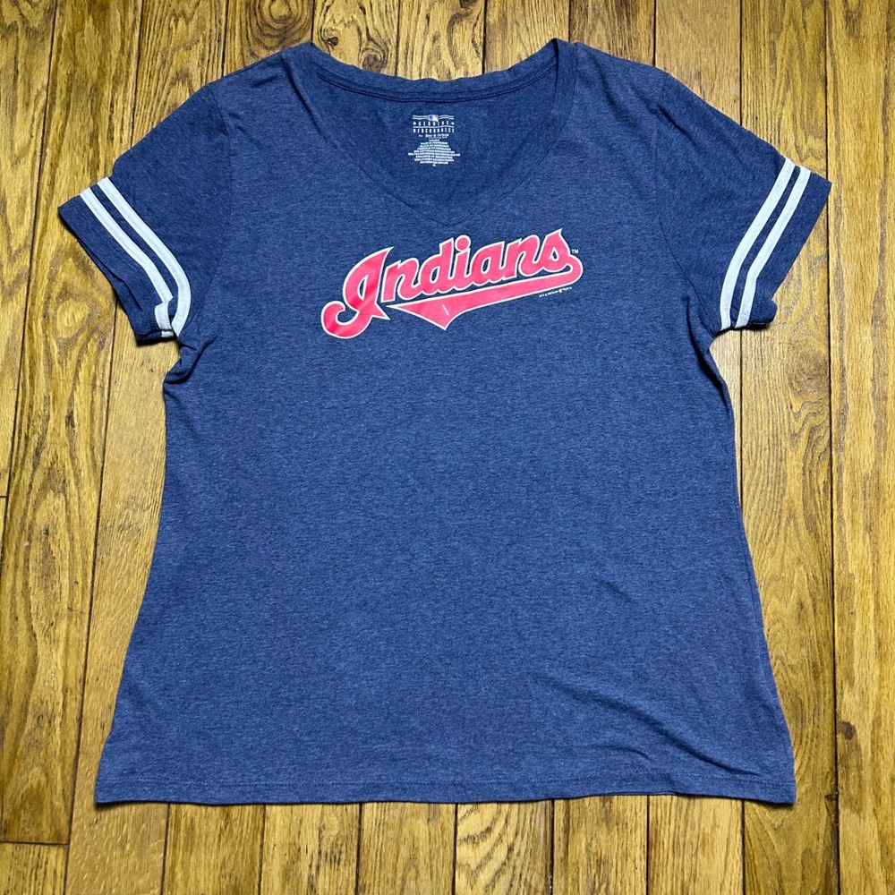MLB Cleveland Indians T-Shirt Womens XL Blue V-Neck 5th & Ocean Graphic Tee